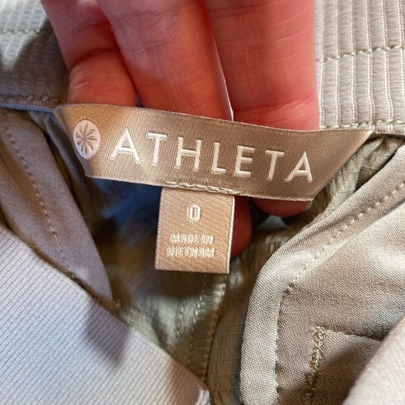 NWT Athleta Mod Trekkie Crop Silver Gray Skinny Pants - Picture 3 of 12